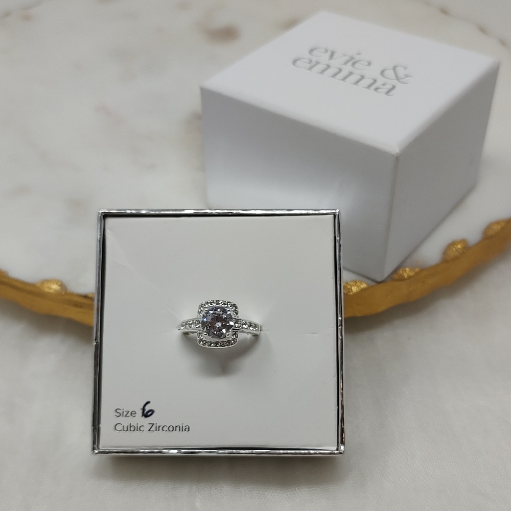 Size 6 Silver Cubic Zirconia Halo Ring